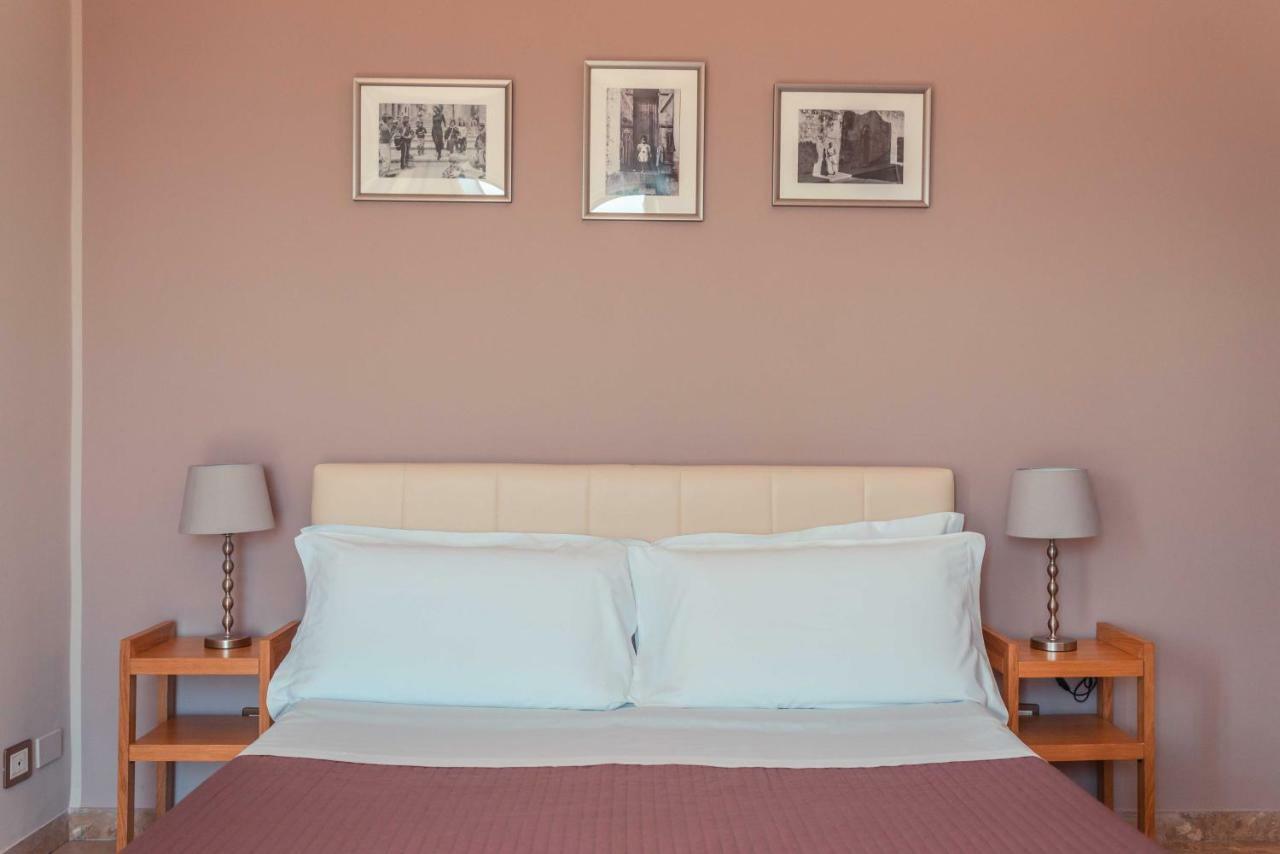 Bed and breakfast Teatro Greco 39 3*