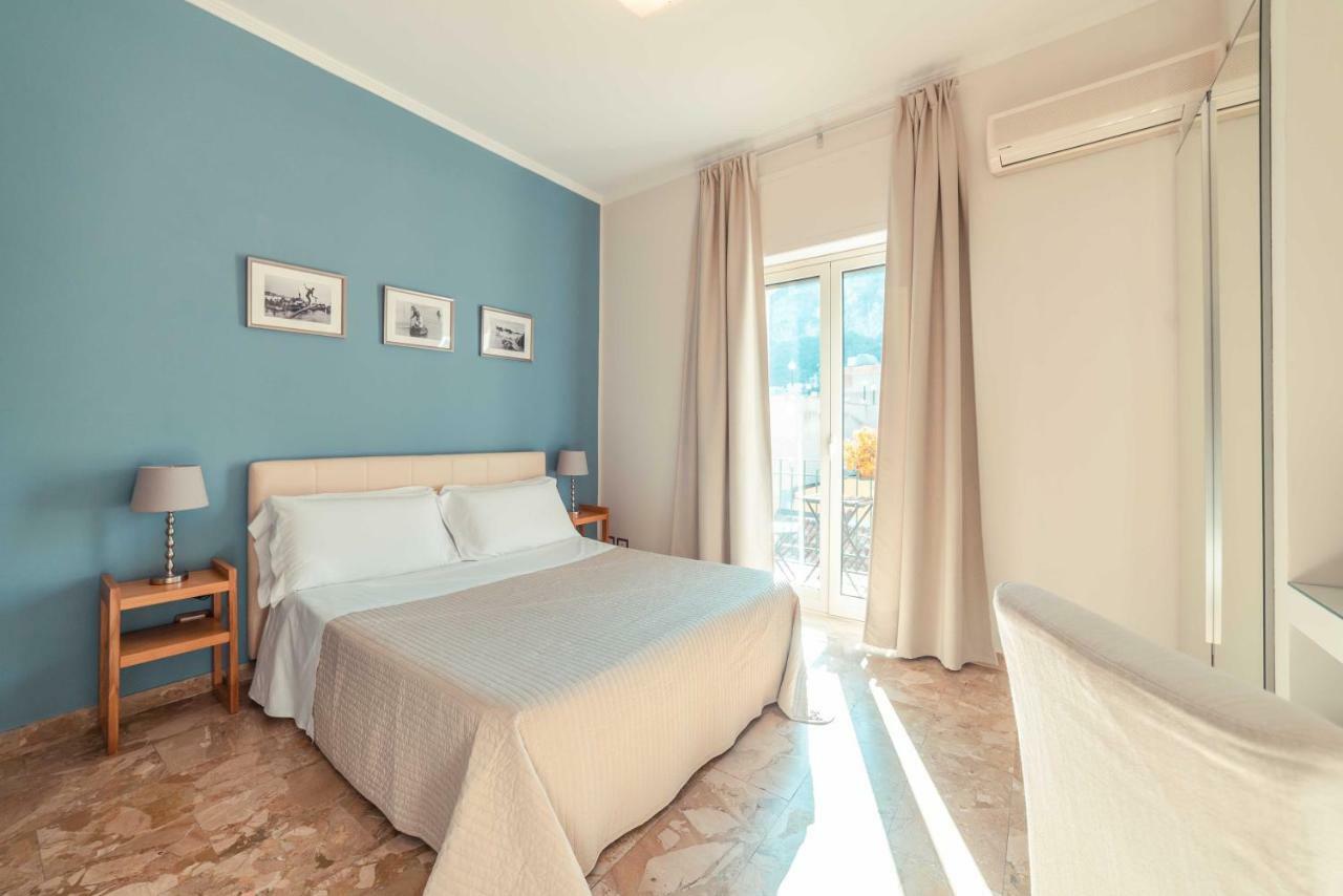 Bed & Breakfast Teatro Greco 39 3*